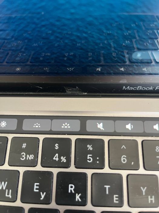 продам макбук macbook pro 13 m1