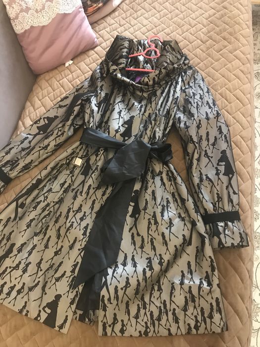 Плащ женский летний