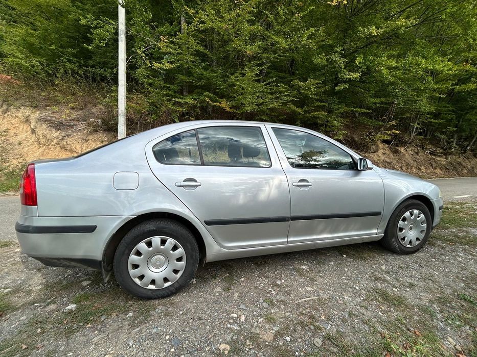 Vând Skoda Octavia 2
