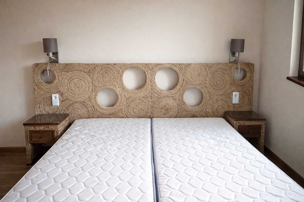 4 модела спални рамки от естествен ратан