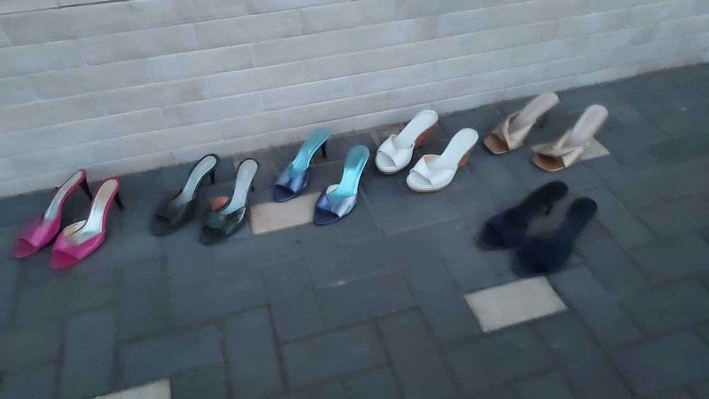 Pantofi si saboti