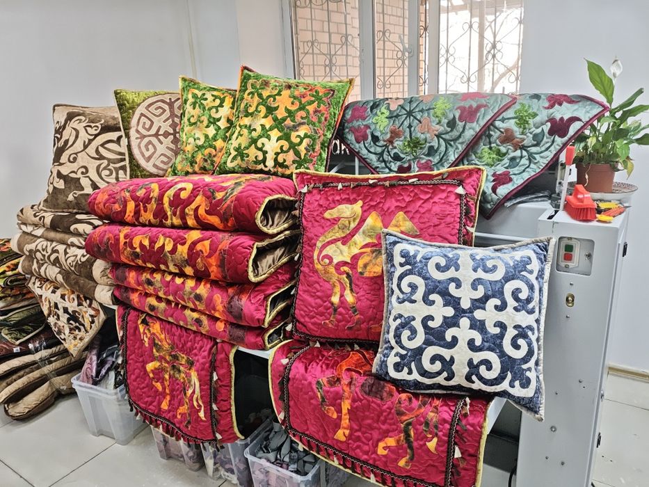 Аренда дизайнерских көрпе и подушек