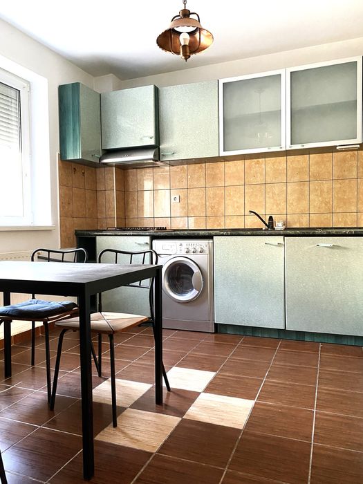 Vand Vila 3 camere in Ansamblul Rezidential Azur (Pipera)