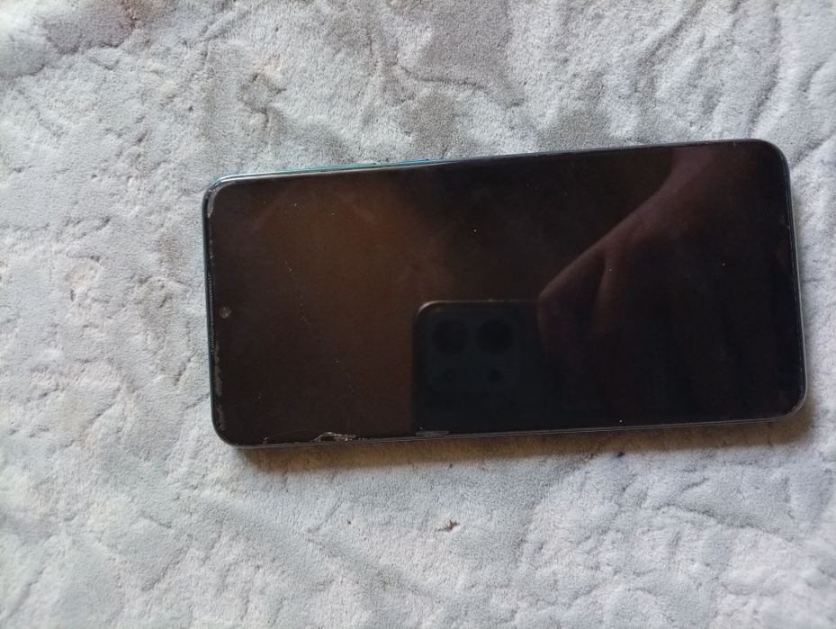 Продам HUAWEI Nova-4E