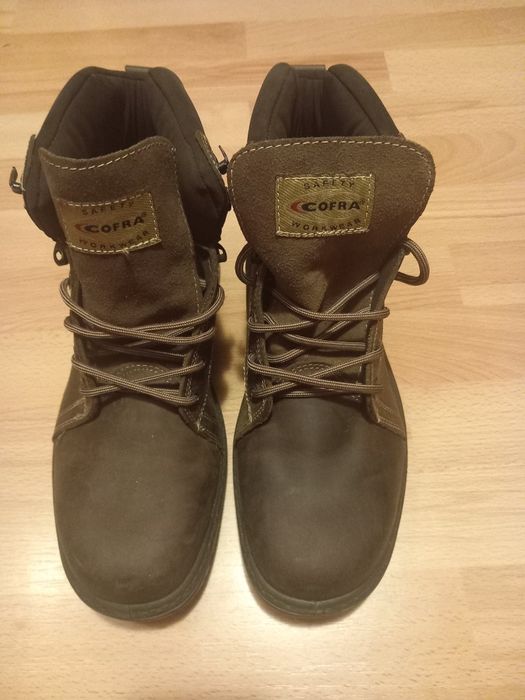 Bocanci  cu bombeu compozit