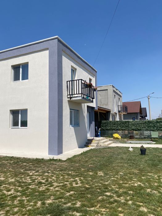 Duplex în Dudestii noi