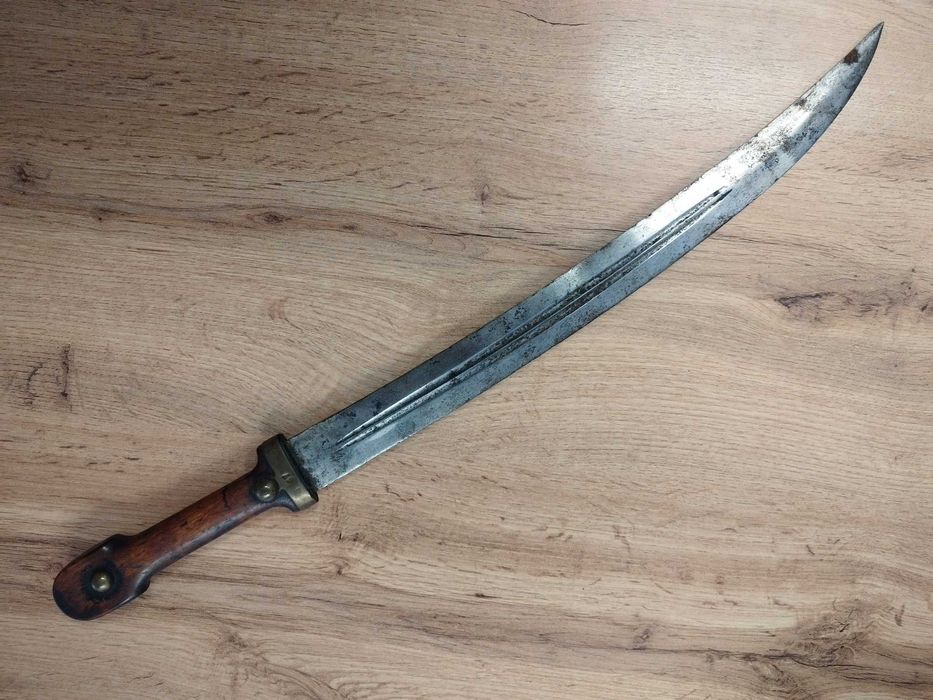 Руски кинжал Бебут