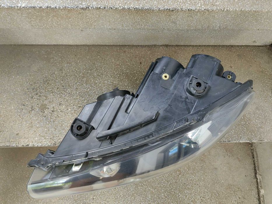 Фар VW Scirocco Xenon ляв / Фар Широко ксенон Оригинален