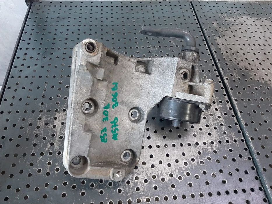 suport compresor ac 3.0 d 306d1 bmw x5 e53  6455-7786194