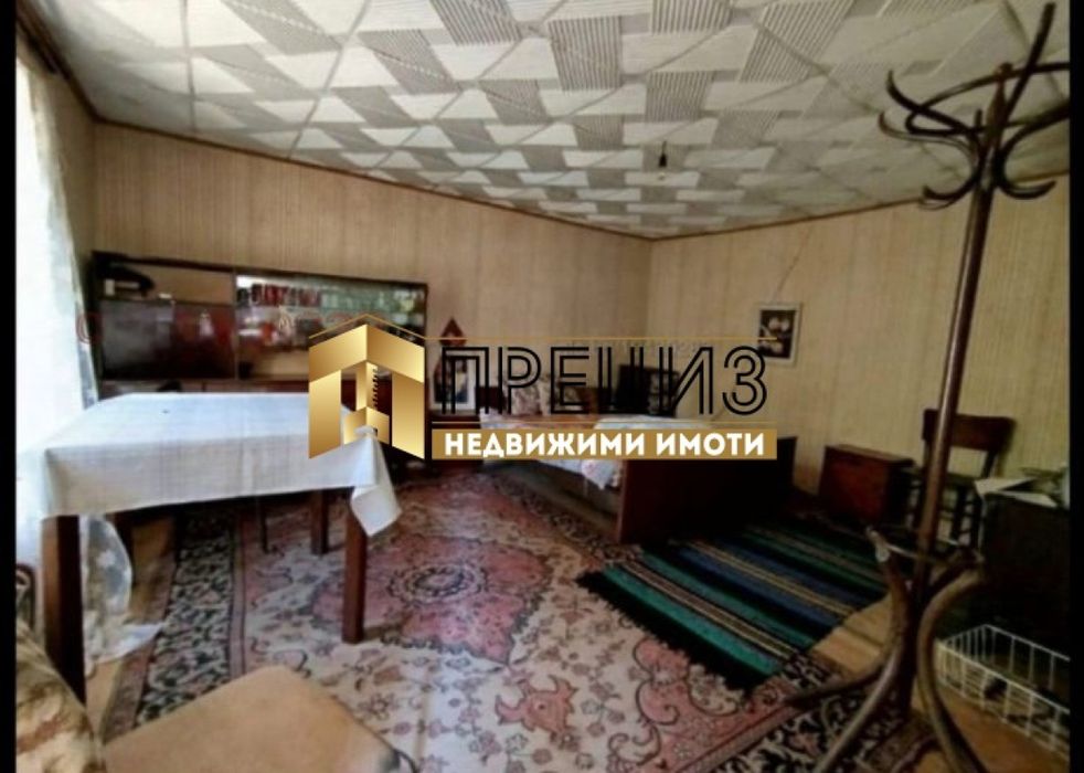 Продажба на къща в с. Веселиново, община Смядово