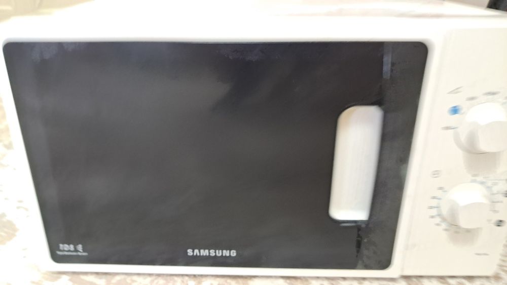 Микроволновая печь