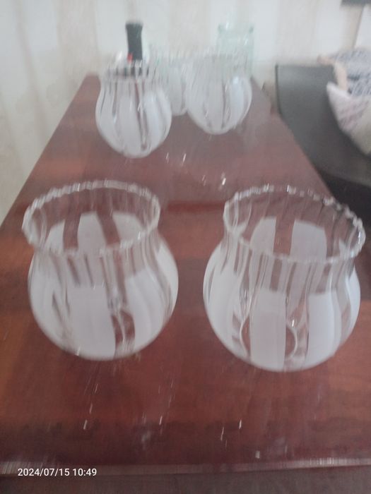 Продам плафоны на люстру, бра!