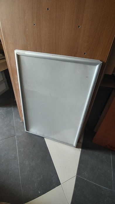 Снап рамка алуминиева, за плакати и реклами  6 +1 +1бр