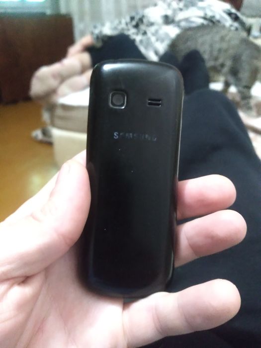 Продам нокиа Китай 215 самсунг Е2252