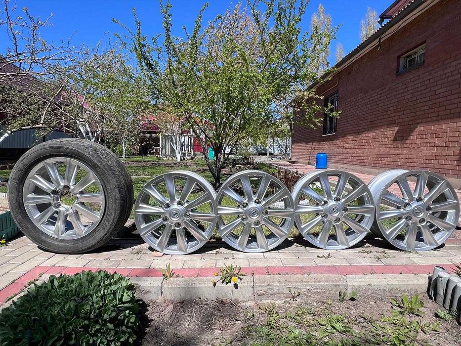 5 дисков R20 на Lexus LX 570