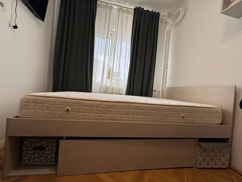 Pat cu saltea si spatiu de depozitare