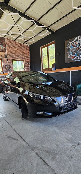 Nissan Leaf N-connecta 40kw