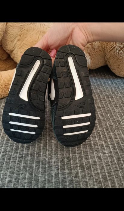 Adidasi nike baieti