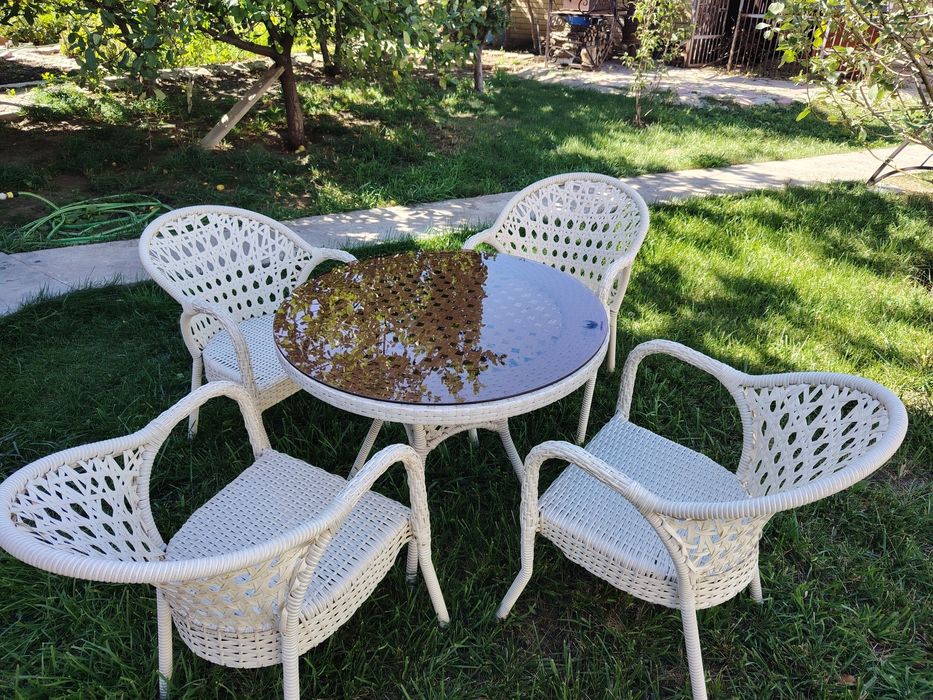 Продам мебель садовую