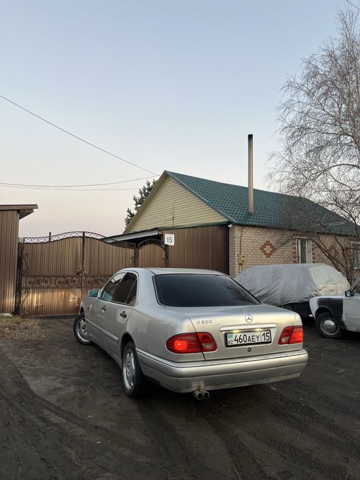 Обменяю Mercedes W210