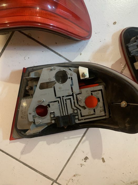 Капаци за огледала мерцедес в210