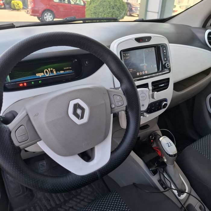 ÎNCĂRCARE GRATUITĂ!Renault Zoe electric baterie 41kw colant BOLT / UBER