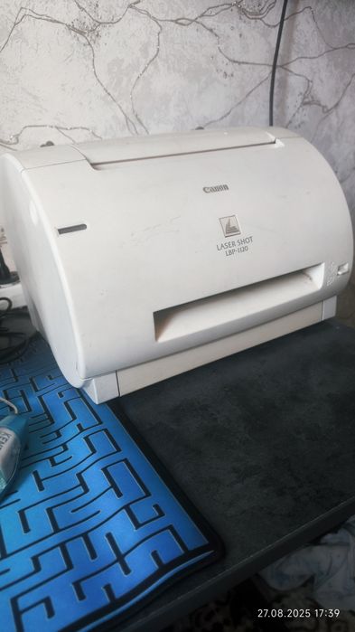 Canon LASER SHOT LBP1120 printer sotiladi.