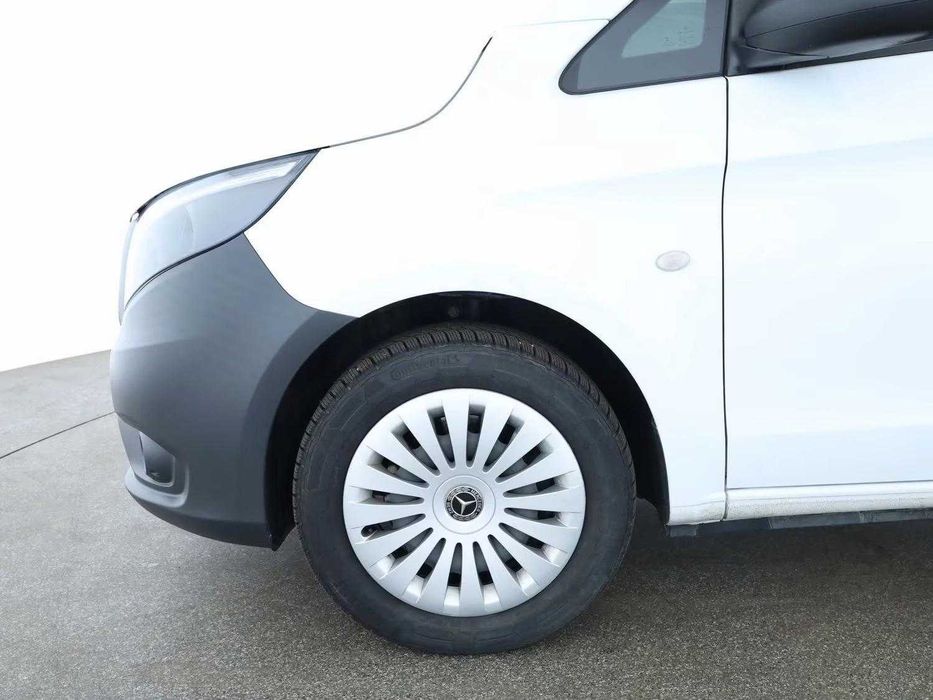 Подержанный автомобиль