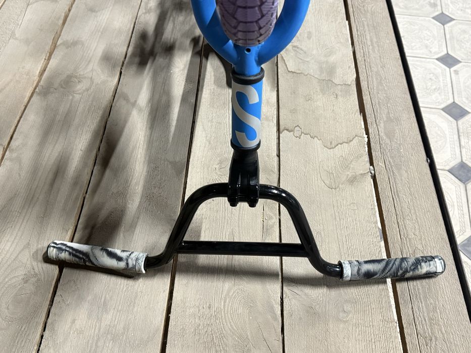 Продаю велосипед BMX Stark Madness