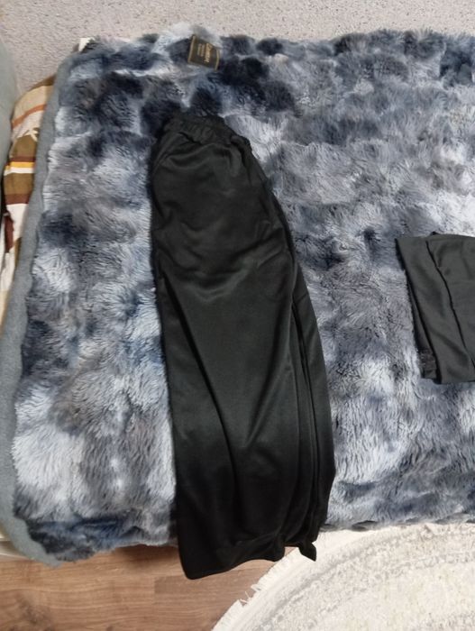 Черная спортивка женская, продам срочно, город Ташкент, самовывоз вещи