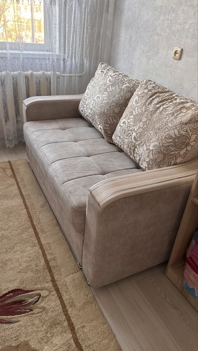 Двух местный диван ( мини диван)