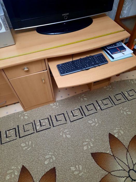 Компьютерный стол