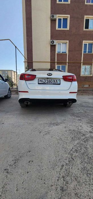 Kia Optima sotiladi