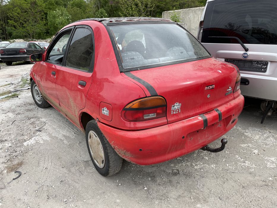 Mazda 121 1.3 16v На Части