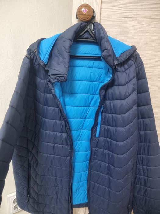 Продам куртку Tomas Graff