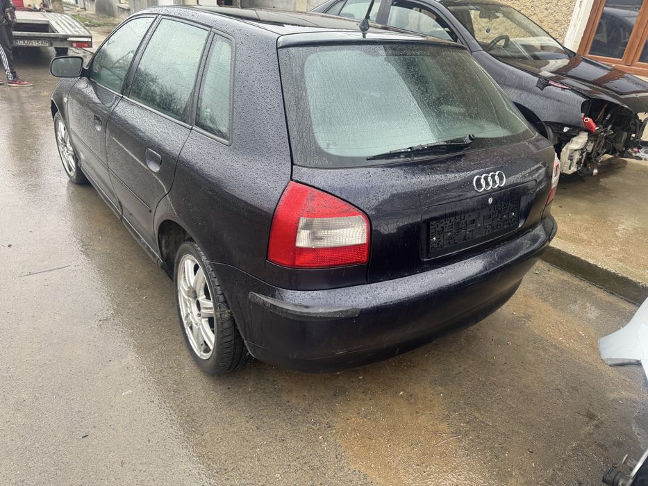 Ауди а3 1.9 ТДИ 101 на части