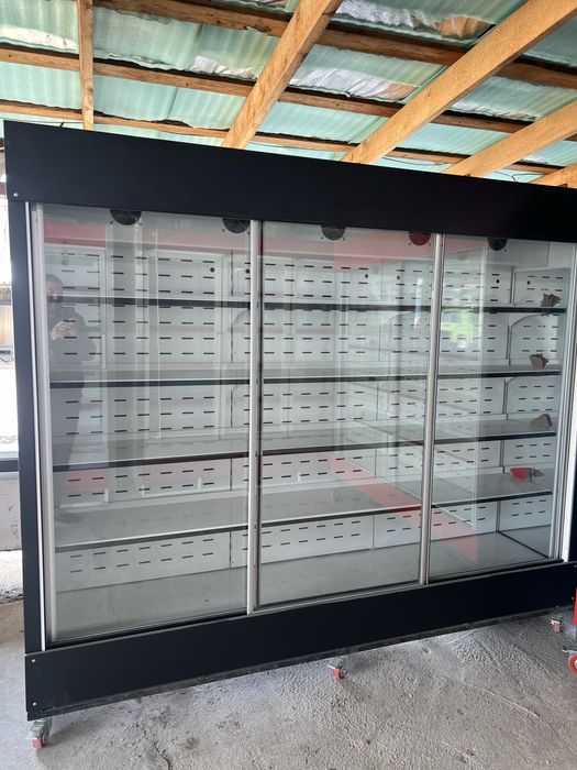 Витрина холодильник НОВИЙ