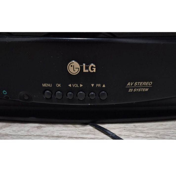 Продам телевизор LG