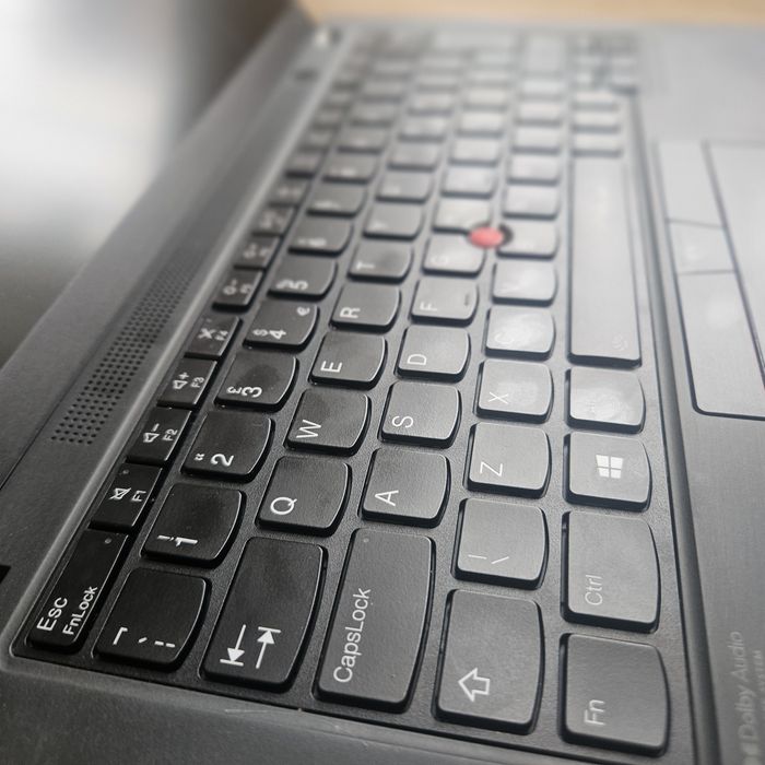 Lenovo X13 gen2. Touchscreen