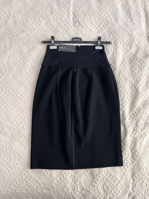 Юбка черная  Marccain Германия