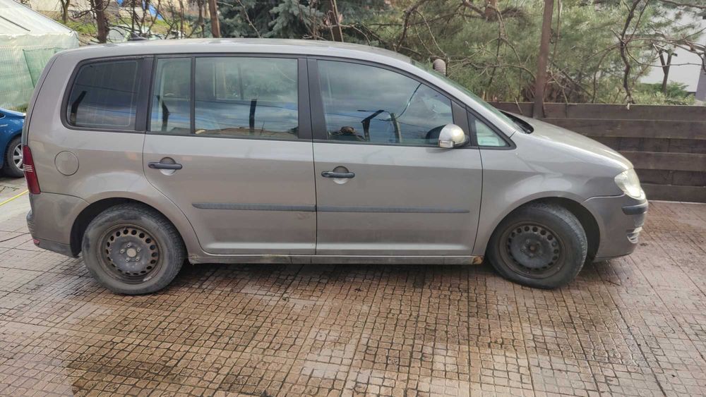 De vanzare VW Touran 1.9 Diesel 2008