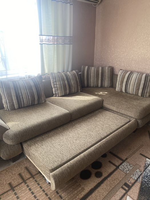 Продам Белорусский диван с креслом