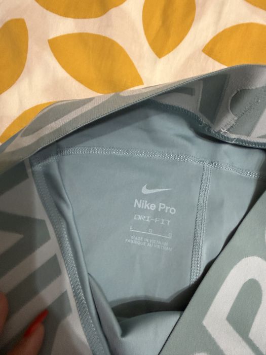 Дамски клин NIKE PRO