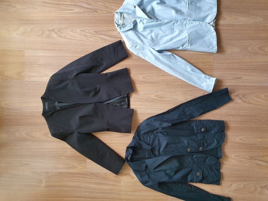 Дамски сака и дамска жилетка на последната снимка