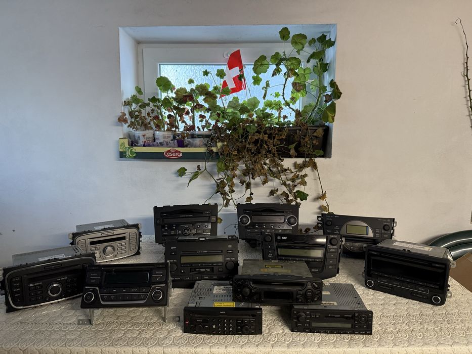 Оригинална мултимедия за Форд, Нисан, Пежо, Мерцедес, Фолксв 2006-2012