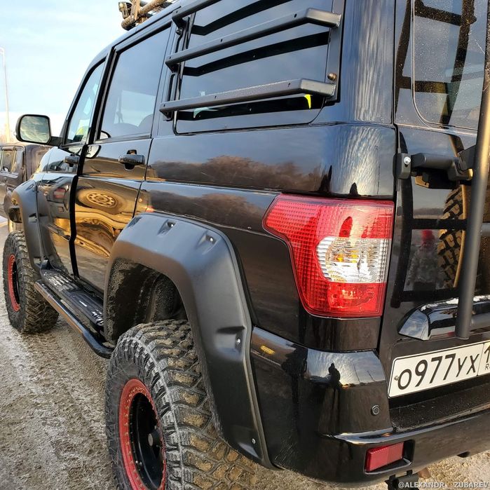 Расширители колёсные арок Уаз Патриот