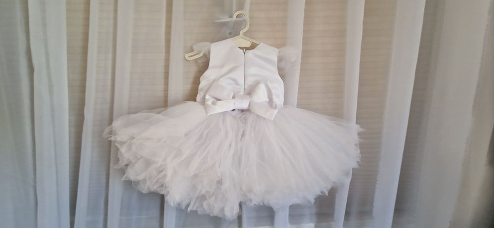 Рокля за кръщене или сватба 9-12м.