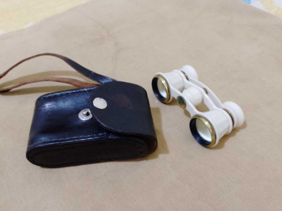 Бинокль театральный экспортный СССР
