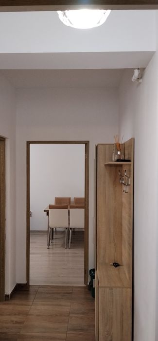 Închiriez apartament Militari residence