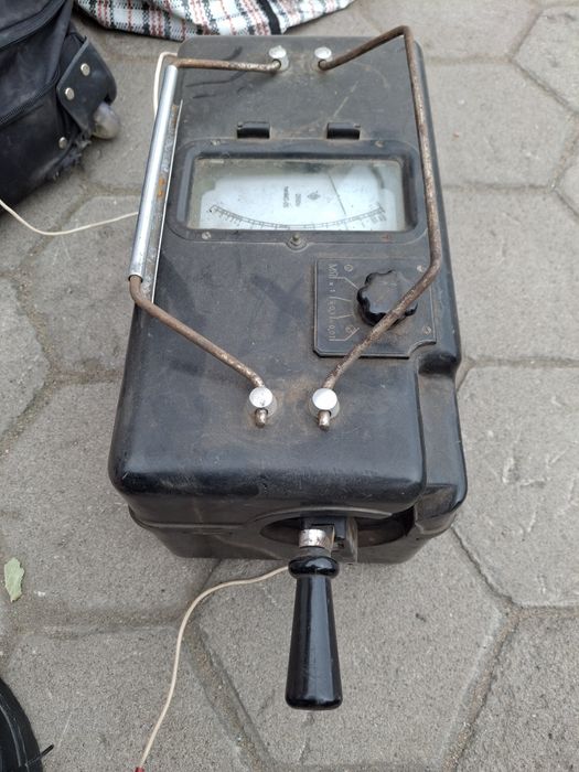 Мегомметр  2500вт